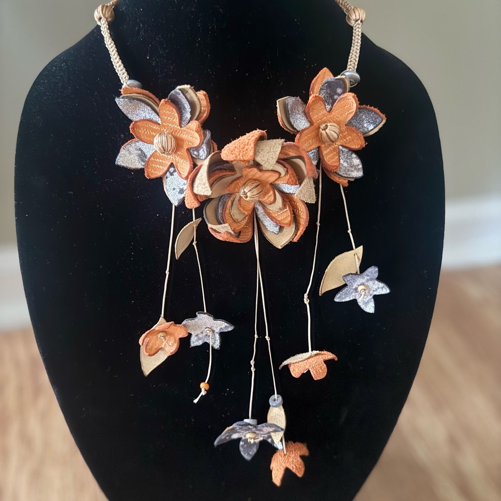 Handmade Genuine Leather Unique designed Necklace and bracelet set